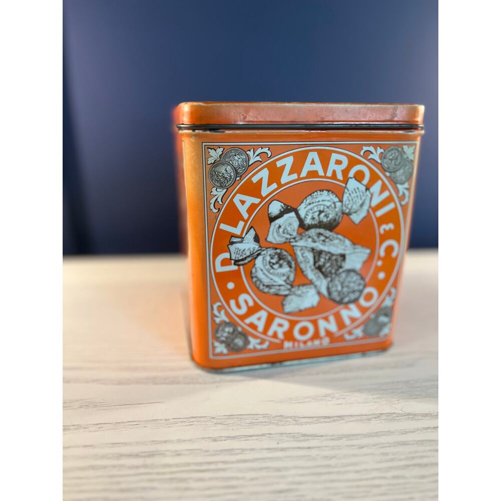 Lazzaroni Amaretto Tin Vintage